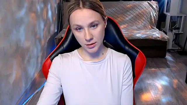 MiaBun1 online show from 03-11-26, 03:56