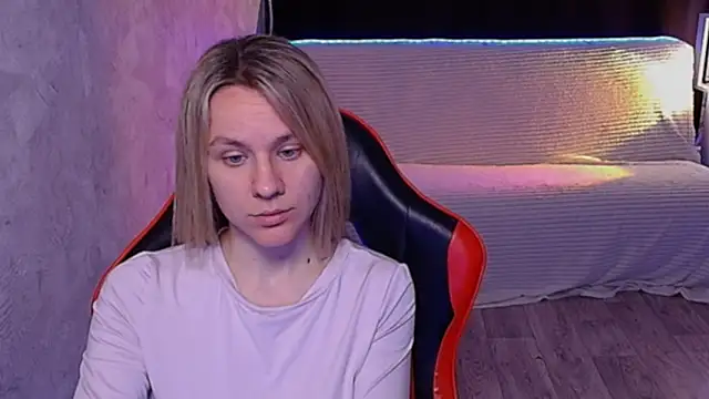 MiaBun1 online show from 05-15-26, 03:35