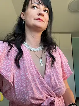 CherryCherry03 online show from 04-05-26, 10:12