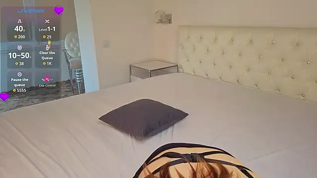 Snapshot of EvaaAnderson chatting on 03-15-26, 05:13 EvaaAnderson online show from 03-15-26, 05:13