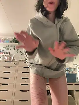 Nattasss online show from 02-25-26, 12:20