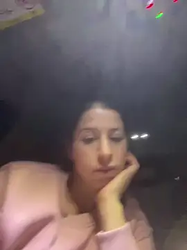 coupledeea online show from 12-19-25, 08:05