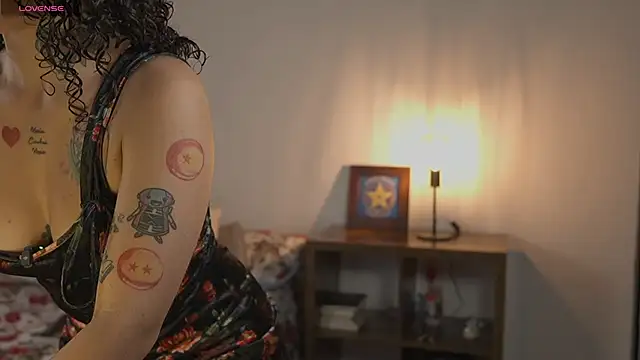 Snapshot of Estefania_Velez chatting on 02-03-26, 04:01 Estefania Velez online show from 02-03-26, 04:01