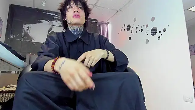 koryu skull online show from 03-24-26, 09:20