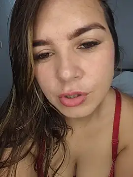 Snapshot of Charlott_smi chatting on 06-24-26, 05:01 Charlott smi online show from 06-24-26, 05:01