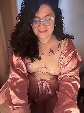 Snapshot of VanesssaMilf_ chatting on 12-18-25, 09:10 VanesssaMilf online show from 12-18-25, 09:10