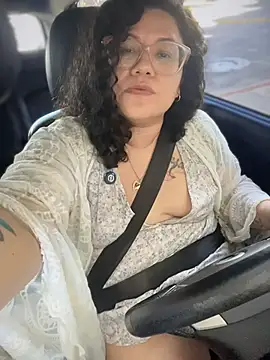 Snapshot of VanesssaMilf_ chatting on 01-06-26, 01:48 VanesssaMilf online show from 01-06-26, 01:48