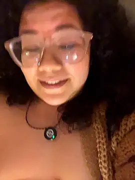 Snapshot of VanesssaMilf_ chatting on 02-03-26, 06:40 VanesssaMilf online show from 02-03-26, 06:40