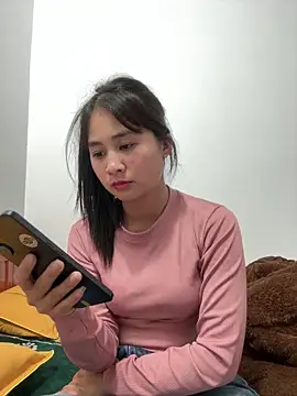 Him MountainGirl online show from 03-19-26, 06:28