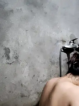 Snapshot of gigo-ulala chatting on 12-15-25, 01:15 gigo-ulala online show from 12-15-25, 01:15