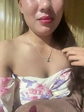 Snapshot of mayni012314 chatting on 05-10-26, 05:07 mayni012314 online show from 05-10-26, 05:07