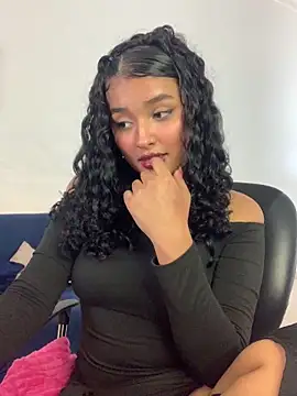 ladulcemary  online show from 02-07-26, 06:55