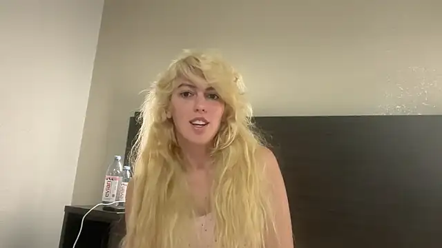 CelestialRuby online show from 01-05-25, 06:24