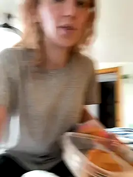 CelestialRuby online show from 09-27-25, 03:39