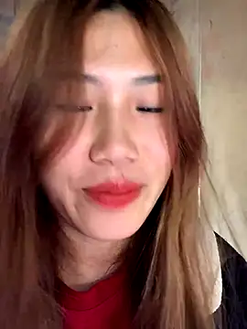 Fragrance-2222 online show from 12-15-25, 01:54