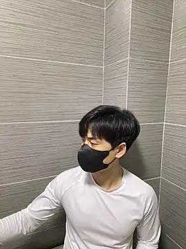 kimze7 online show from 03-05-26, 02:57