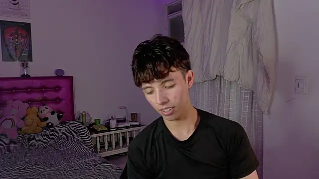 Snapshot of Dani_Dancer chatting on 02-03-26, 12:42 Dani Dancer online show from 02-03-26, 12:42