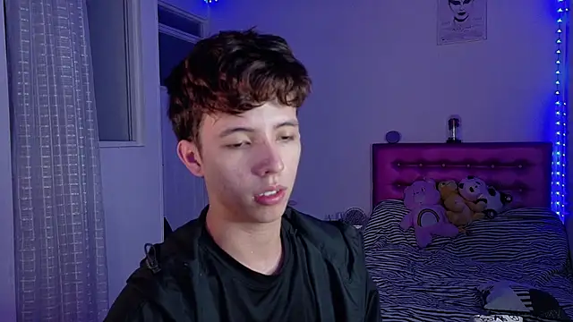 Snapshot of Dani_Dancer chatting on 02-10-26, 12:26 Dani Dancer online show from 02-10-26, 12:26