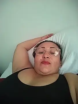 Nini Love  online show from 02-04-26, 08:03