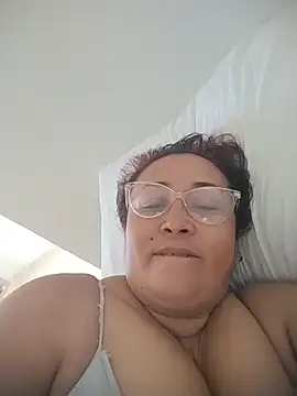 Nini Love  online show from 02-24-26, 01:53