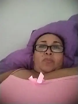Nini Love  online show from 07-12-26, 09:28