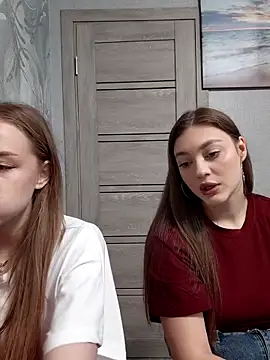 Snapshot of findwayout chatting on 03-05-26, 01:29 findwayout online show from 03-05-26, 01:29