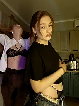 Snapshot of findwayout chatting on 03-06-26, 05:09 findwayout online show from 03-06-26, 05:09