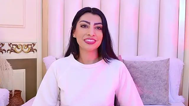 Snapshot of NinnaPiers chatting on 03-21-26, 11:48 NinnaPiers online show from 03-21-26, 11:48