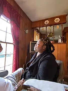 Snapshot of wettmouth1984 chatting on 12-17-25, 08:37 wettmouth1984 online show from 12-17-25, 08:37