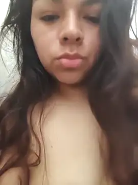 Snapshot of LRockyZBailq chatting on 12-18-25, 02:56 LRockyZBailq online show from 12-18-25, 02:56