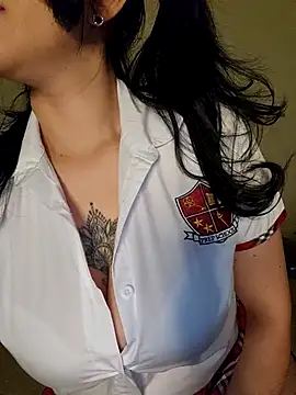 BustyVampyre online show from 02-04-26, 01:44