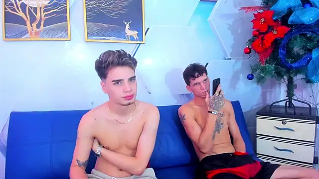 Snapshot of Alex_jeins_at chatting on 12-15-25, 01:48 Alex jeins at online show from 12-15-25, 01:48