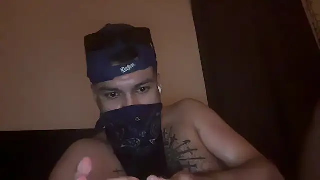 Snapshot of angelblanco chatting on 02-07-26, 05:33 angelblanco online show from 02-07-26, 05:33