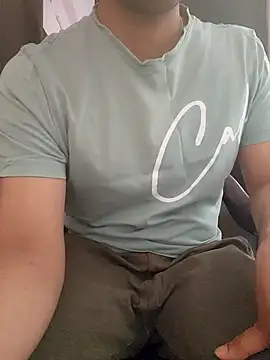 rahuloves online show from 04-04-26, 08:01