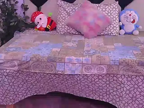 Hii saru online show from 04-18-26, 04:05