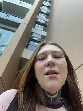 FionaMurr online show from 02-05-26, 04:17