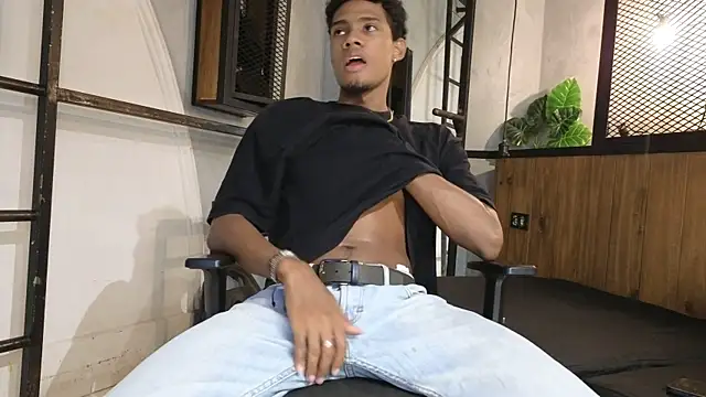 Snapshot of sweet__ethan chatting on 12-15-25, 03:22 sweet ethan online show from 12-15-25, 03:22