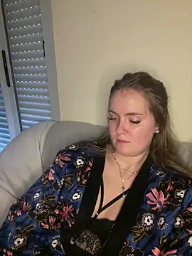 Snapshot of Vikml166 chatting on 02-28-26, 08:59 Vikml166 online show from 02-28-26, 08:59