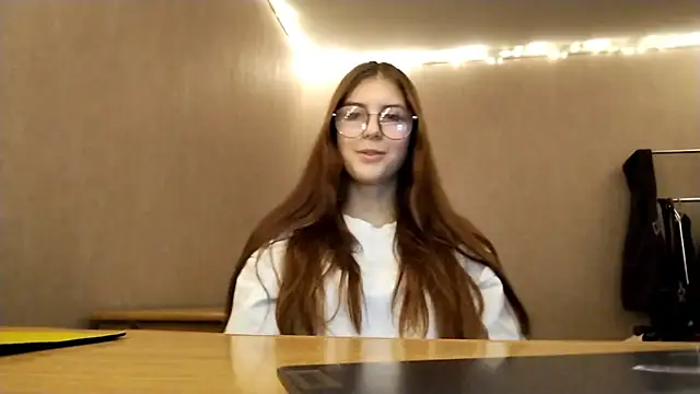 VictorinaMccorey online show from 12-20-25, 01:07