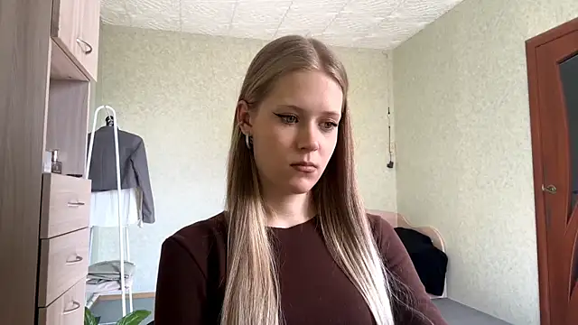 ZaidaSchwarten online show from 03-18-26, 11:35