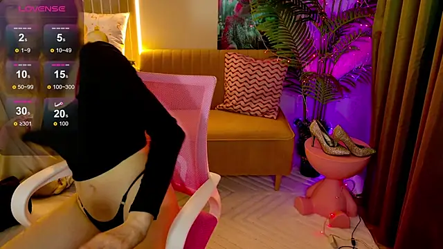 CarolainGilbert online show from 01-15-26, 06:51