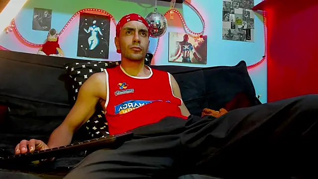 Snapshot of Lord_Apolo chatting on 07-16-26, 08:04 Lord Apolo online show from 07-16-26, 08:04