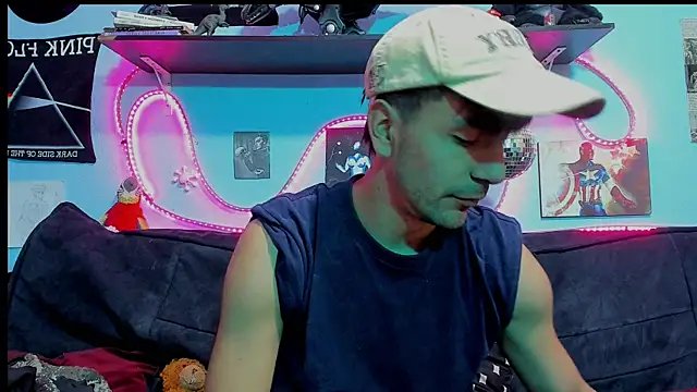Snapshot of Lord_Apolo chatting on 07-28-26, 06:31 Lord Apolo online show from 07-28-26, 06:31