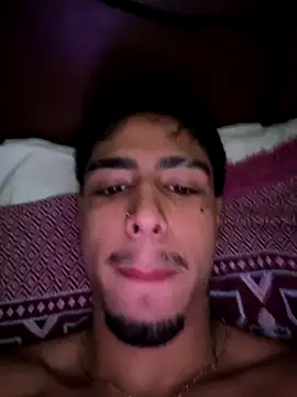 Snapshot of zorco_model chatting on 12-14-25, 01:33 zorco model online show from 12-14-25, 01:33