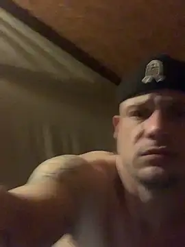 Snapshot of Ldnick69 chatting on 02-07-26, 01:31 Ldnick69 online show from 02-07-26, 01:31