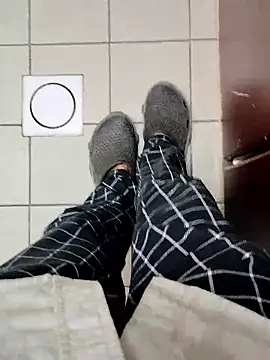 Snapshot of Kannanu chatting on 04-08-26, 03:12 Kannanu online show from 04-08-26, 03:12