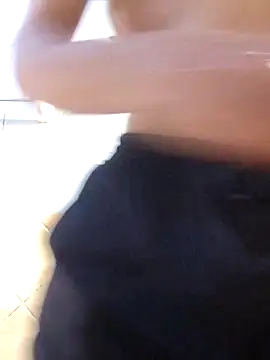 Snapshot of Kannanu chatting on 04-11-26, 01:04 Kannanu online show from 04-11-26, 01:04