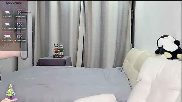 Snapshot of Lda- chatting on 02-26-26, 12:04 Lda- online show from 02-26-26, 12:04