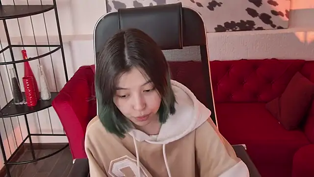 SirenMystiq online show from 04-06-26, 07:48