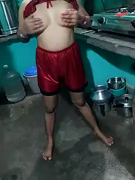 Snapshot of Cuple_masti72 chatting on 07-09-26, 04:33 Cuple masti72 online show from 07-09-26, 04:33